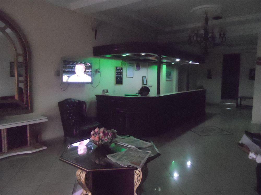 Hôtel Yegoala à Kumasi Extérieur photo